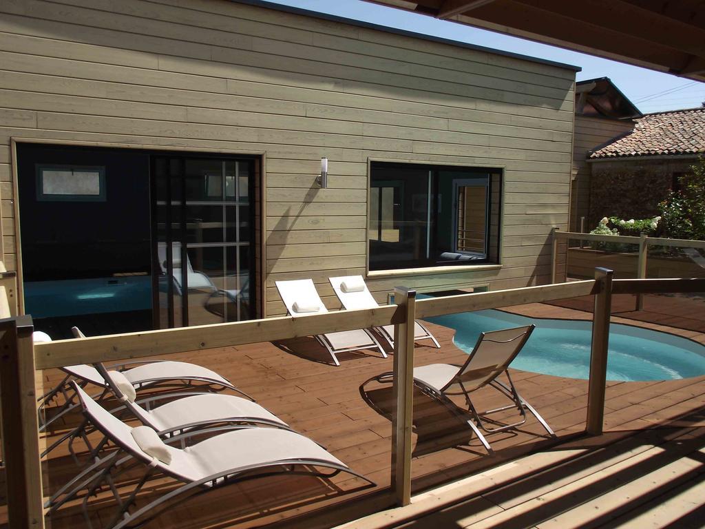 LES BELLES ÉPOQUES B&B - JACUZZI - PISCINE - TERRASSES - BRUMISATEURS - Proche Puy du Fou Saint-Germain-sur-Moine Exterior foto